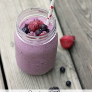 Triple Berry Smoothie + Lactaid Giveaway #BeyondLI